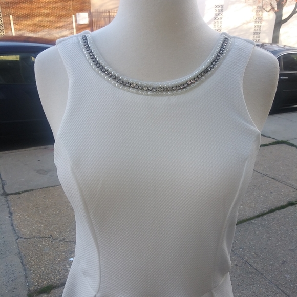 Francescas | Pleated Bow Dress w/ Bling & Pearls - Picture 8 of 8